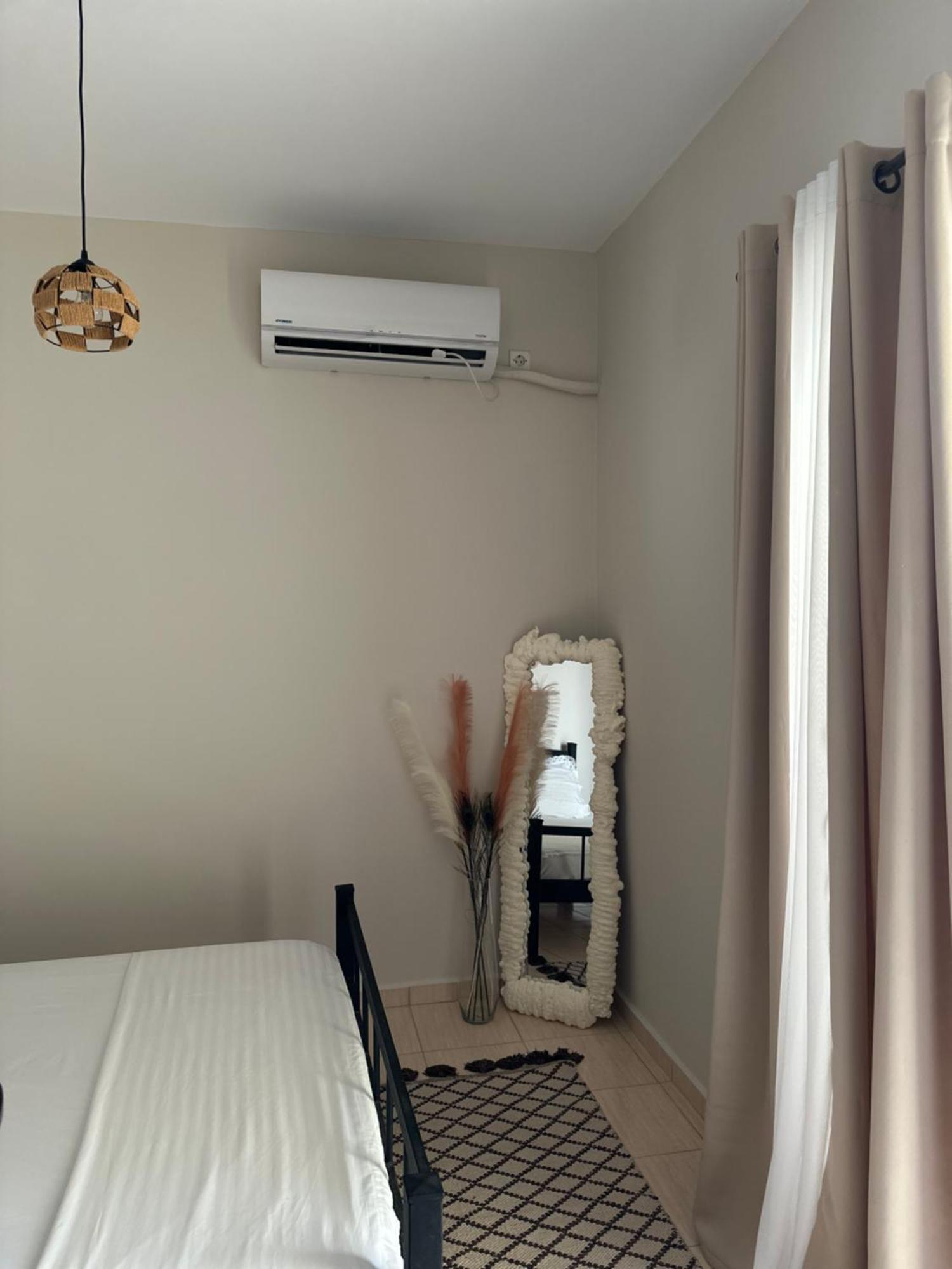 Vila Lemon Tree Sarandë 외부 사진