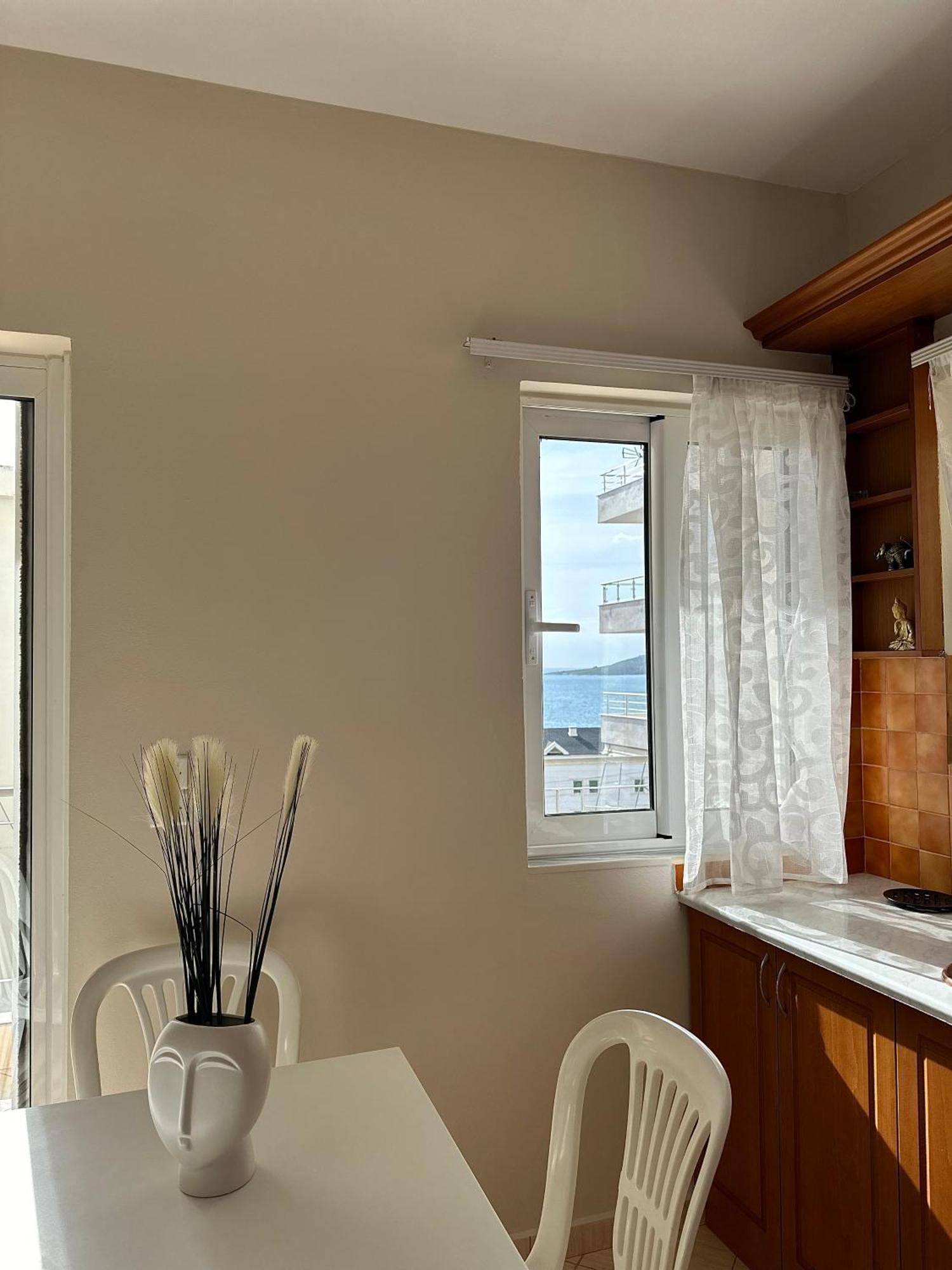 Vila Lemon Tree Sarandë 외부 사진