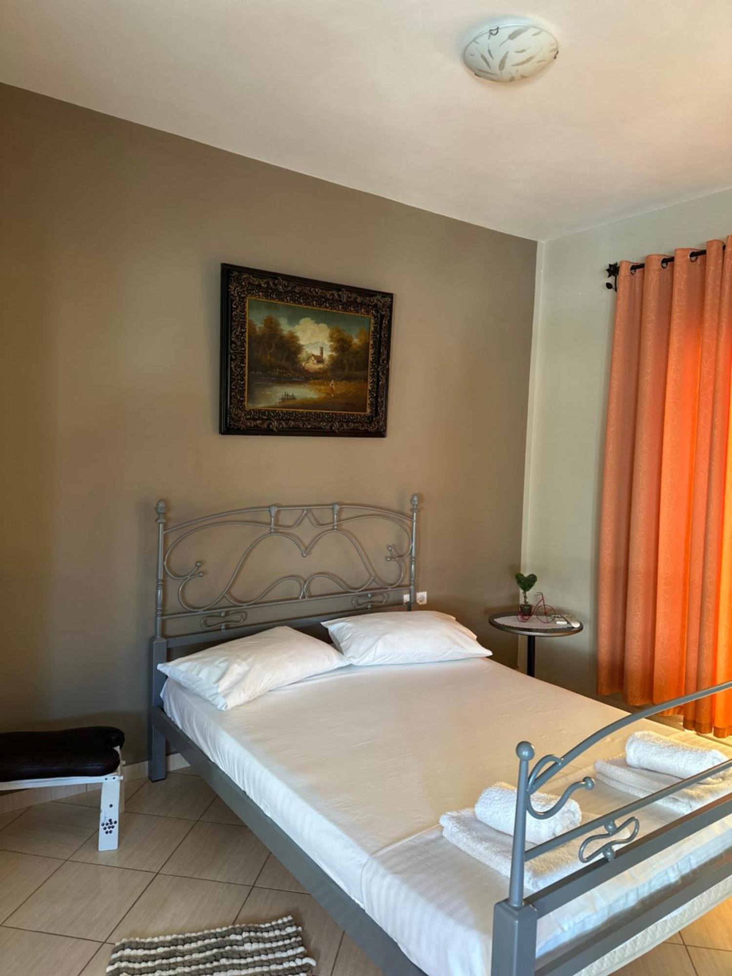 Vila Lemon Tree Sarandë 외부 사진