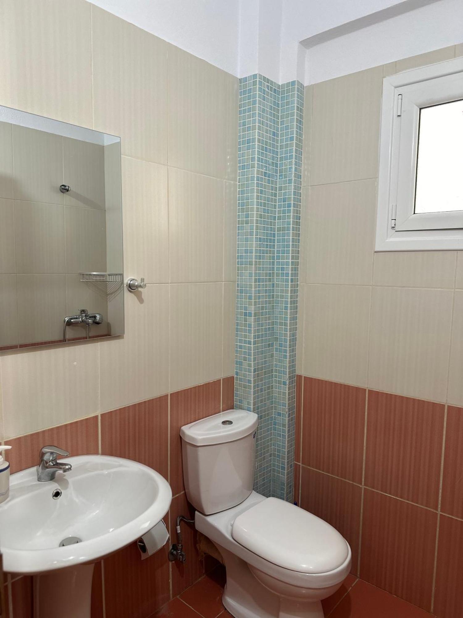Vila Lemon Tree Sarandë 외부 사진